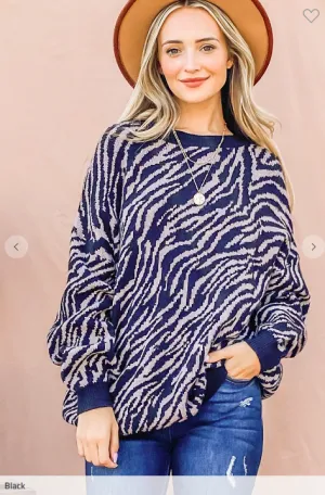 Karen - Zebra Pullover Sweater - Black