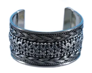 Legendary Arm Cuff